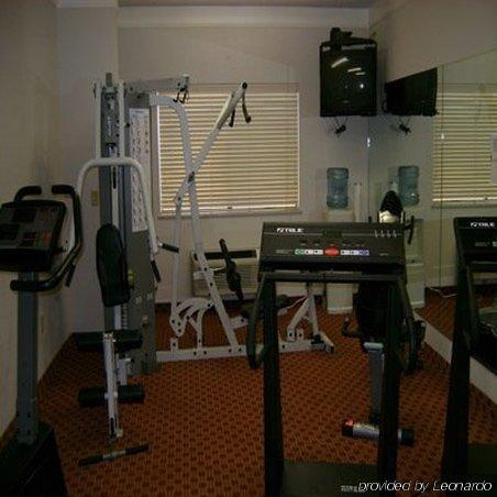 La Quinta By Wyndham Jackson Airport Pearl